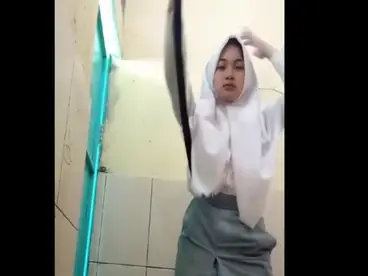 Viral Cewek 18+ Jilbab Dewasa Muda Bugil Colmek Mastrubasi Full